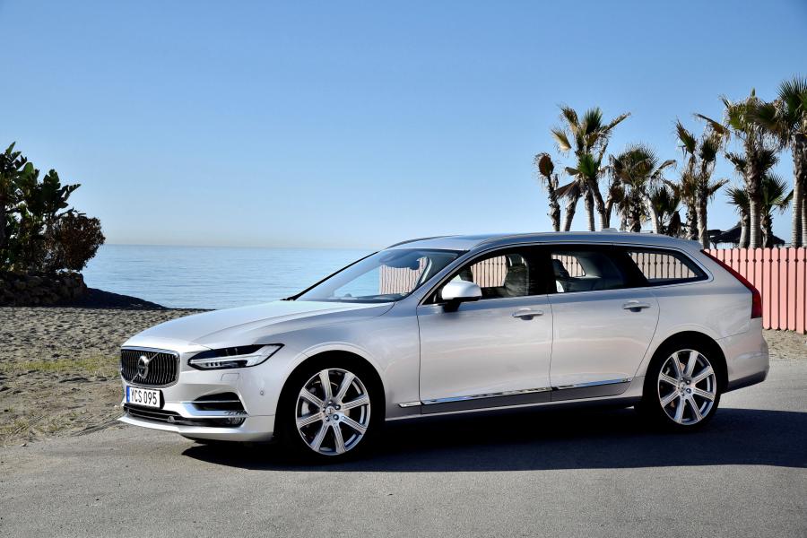  Volvo V90 D5 Inscription 2016 года  (фото 29 из 31)